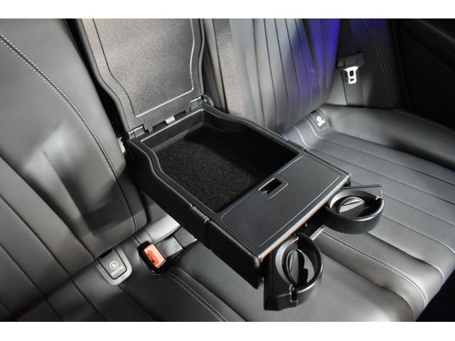 Ｅクラスステーションワゴン Ｅ４００　４マチックステーションワゴンエクスクルシブ　レーダーＳＰ　３３３馬力　Ｖ６ターボ　４ＷＤ　９速ＡＴ　全席ヒーター黒革　ディストロ　Ｌチェンジ　１８ＡＷ　キーレスＧＯ　ＰＴＳ　フットゲート　ブルメスターＳ　ＨＵＤ　地デジ３６０カメラ　２年保証（30枚目）