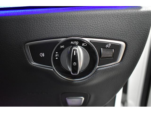 Ｅクラスステーションワゴン Ｅ２００　ステションワゴンアバンＧスポツ（本革仕様）　レーダーＳＰ　９速ＡＴ　全席ヒーター黒革　ディストロ　Ｂスポット　ＡＭＧエアロ１９ＡＷ　キーレスＧＯ　ＰＴＳ　フットゲート　エアバランスＰ　ブルメスターＳ　地デジ３６０カメラ　２年保証（34枚目）
