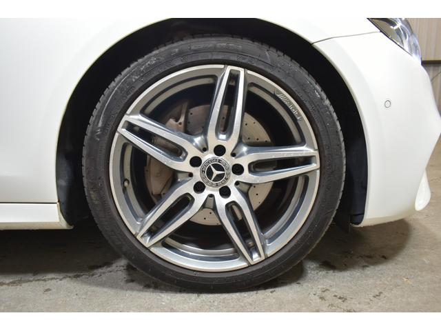 Ｅクラスステーションワゴン Ｅ２００　ステションワゴンアバンＧスポツ（本革仕様）　レーダーＳＰ　９速ＡＴ　全席ヒーター黒革　ディストロ　Ｂスポット　ＡＭＧエアロ１９ＡＷ　キーレスＧＯ　ＰＴＳ　フットゲート　エアバランスＰ　ブルメスターＳ　地デジ３６０カメラ　２年保証（58枚目）