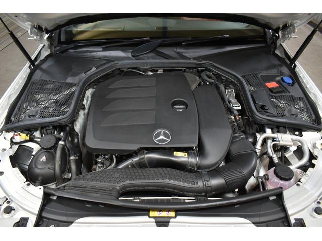 Ｃクラス Ｃ２００　ローレウスエディション　レザーエクスクルーシブ　スポーツ＋Ｐ　レーダーＰ　特別仕様　ＭＥコネ　９速　ヒータークーラー赤革　ＡＣＣ　ＡＭＧエアロ１８ＡＷ　液晶メーター　Ｆゲート　ブルメＳ　ＨＵＤ地デジ３６０カメ　２年保証（14枚目）