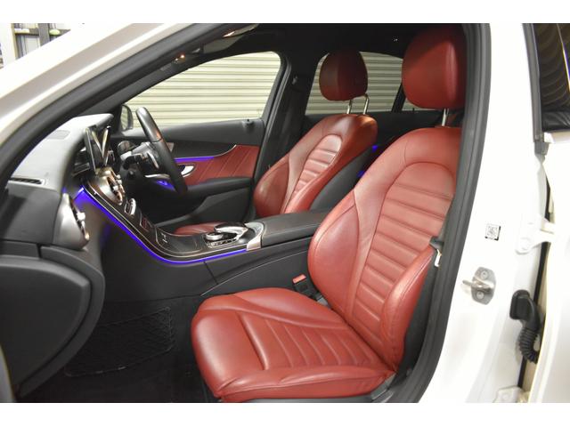 Ｃクラス Ｃ２００　ローレウスエディション　レザーエクスクルーシブ　スポーツ＋Ｐ　レーダーＰ　特別仕様　ＭＥコネ　９速　ヒータークーラー赤革　ＡＣＣ　ＡＭＧエアロ１８ＡＷ　液晶メーター　Ｆゲート　ブルメＳ　ＨＵＤ地デジ３６０カメ　２年保証（22枚目）