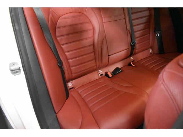 Ｃクラス Ｃ２００　ローレウスエディション　レザーエクスクルーシブ　スポーツ＋Ｐ　レーダーＰ　特別仕様　ＭＥコネ　９速　ヒータークーラー赤革　ＡＣＣ　ＡＭＧエアロ１８ＡＷ　液晶メーター　Ｆゲート　ブルメＳ　ＨＵＤ地デジ３６０カメ　２年保証（23枚目）