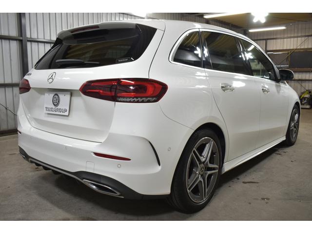 Ｂクラス Ｂ２００ｄ　ＡＭＧレザーエクスクルーシブパッケージ　２年保証　アドＰ　ナビＰ　レーダーＳＰ　黒灰革　ＨＵＤ　３６０カメラ　アドバンスドサウンド　ＡＭＧエアロ１８ＡＷ　ディストロ　ブラインドＳ　マルチＬＥＤヘッドライト　ＭＢＵＸナビＴＶ　フットゲート（4枚目）