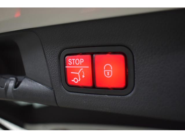 Ｂクラス Ｂ２００ｄ　ＡＭＧレザーエクスクルーシブパッケージ　２年保証　アドＰ　ナビＰ　レーダーＳＰ　黒灰革　ＨＵＤ　３６０カメラ　アドバンスドサウンド　ＡＭＧエアロ１８ＡＷ　ディストロ　ブラインドＳ　マルチＬＥＤヘッドライト　ＭＢＵＸナビＴＶ　フットゲート（12枚目）