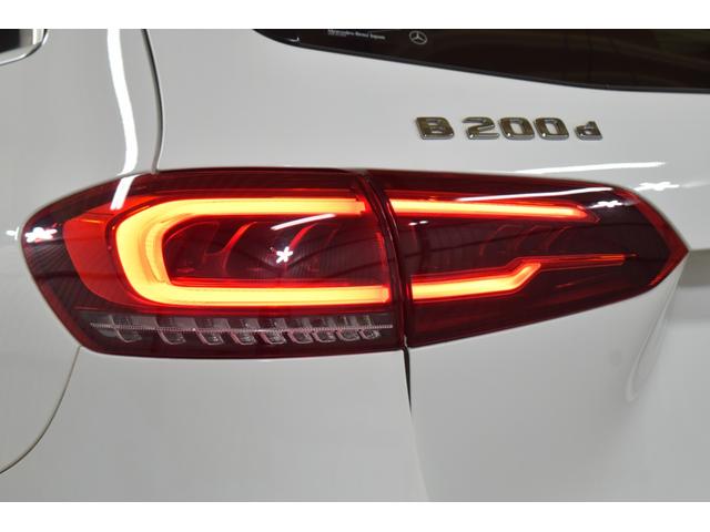 Ｂクラス Ｂ２００ｄ　ＡＭＧレザーエクスクルーシブパッケージ　２年保証　アドＰ　ナビＰ　レーダーＳＰ　黒灰革　ＨＵＤ　３６０カメラ　アドバンスドサウンド　ＡＭＧエアロ１８ＡＷ　ディストロ　ブラインドＳ　マルチＬＥＤヘッドライト　ＭＢＵＸナビＴＶ　フットゲート（56枚目）