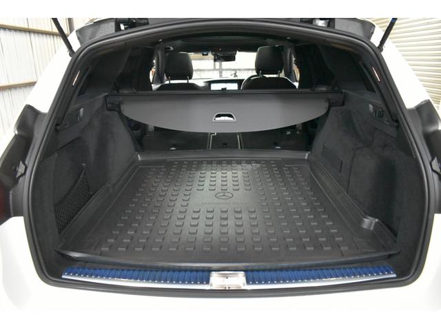 Eクラスステーションワゴン E220d ステーションワゴン スポーツ エクスクルーシブP AMGラインインテリアP レーダーセーフティP 後期 パノラマサンルーフ 黒革 ブルメ HUD MUBXナビTV 360カメ オートテールゲート AMGエアロ19AW 2年保証(16枚目)