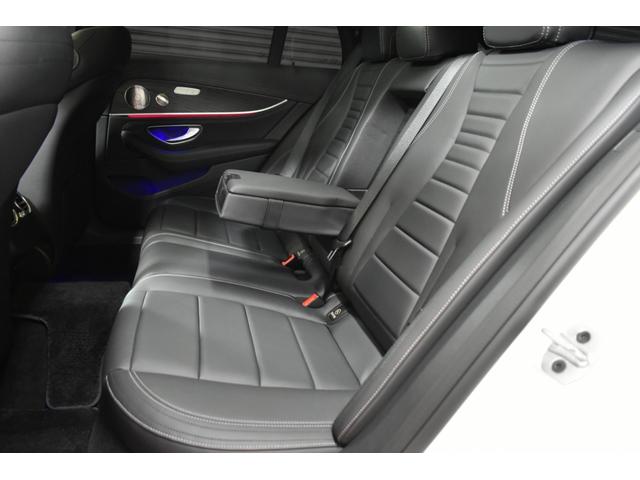 Eクラスステーションワゴン E220d ステーションワゴン スポーツ エクスクルーシブP AMGラインインテリアP レーダーセーフティP 後期 パノラマサンルーフ 黒革 ブルメ HUD MUBXナビTV 360カメ オートテールゲート AMGエアロ19AW 2年保証(24枚目)