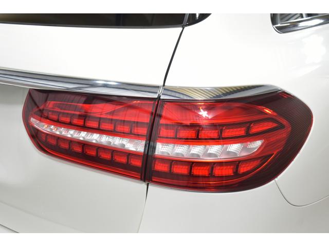 Eクラスステーションワゴン E220d ステーションワゴン スポーツ エクスクルーシブP AMGラインインテリアP レーダーセーフティP 後期 パノラマサンルーフ 黒革 ブルメ HUD MUBXナビTV 360カメ オートテールゲート AMGエアロ19AW 2年保証(54枚目)