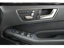 Ｅ２５０　ステーションワゴン　アバンギャルド　ＡＭＧスポーツ　レーダーＳＰ　後期型　ヒーター黒革　パノラマサンルーフ　ディストロ　ＢＳＭ　Ｌキープ　ＡＭＧエアロ１８ＡＷ　キーＧＯ　パークトロ　フットトランク　地デジ３６０カメラ　２年保証（18枚目）