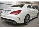 ＣＬＡクラス ＣＬＡ４５　４マチック　レーダーセーフティＰ　高出力エンジン　３６０馬力　パノラマサンルーフ　ヒーター黒革　ディストロ　Ｂスポット　レーンキープ　ＡＭＧエアロ１８ＡＷ　パークトロ　駐車支援　地デジ　バックカメラ　２年保証（4枚目）