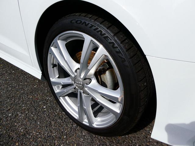 Ａ３ スポーツバック３０ＴＦＳＩ　スポーツ　パノラマサンルーフ　Ｓｌｉｎｅパッケージ　ナビゲーションパッケージ　コンビニエンスパッケージ　セーフティパッケージ（6枚目）