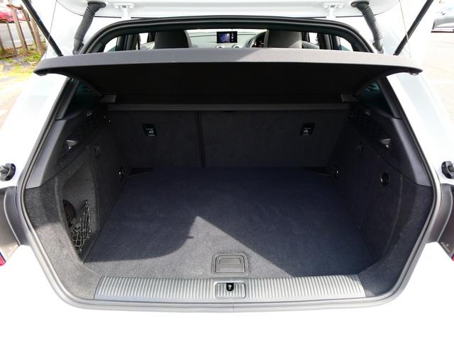 Ａ３ スポーツバック３０ＴＦＳＩ　スポーツ　パノラマサンルーフ　Ｓｌｉｎｅパッケージ　ナビゲーションパッケージ　コンビニエンスパッケージ　セーフティパッケージ（16枚目）