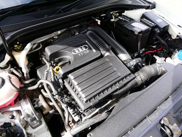 Ａ３ スポーツバック３０ＴＦＳＩ　スポーツ　パノラマサンルーフ　Ｓｌｉｎｅパッケージ　ナビゲーションパッケージ　コンビニエンスパッケージ　セーフティパッケージ（37枚目）
