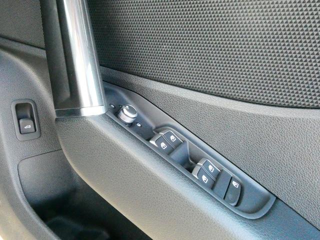 Ｑ２ ３５ＴＦＳＩ　Ｓライン　ブラックスタイリングＰＫＧ　Ｓ　ｌｉｎｅ　ｐｌｕｓ　ＰＫＧ　コンビニエンス＆アシスタンスＰＫＧ　ナビゲーションＰＫＧ　プライバシーガラス（30枚目）