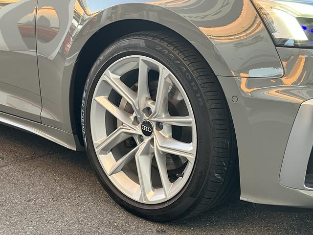 Ａ５スポーツバック ４０ＴＤＩクワトロ　Ｓライン　電動シート　シートヒーター　ＬＥＤヘッドライト　ワンオーナー　禁煙車　Ｂｌｕｅｔｏｏｔｈ　アダクティブクルーズコントロール　バックカメラ　レーンキープ　ＥＴＣ２．０　４ＷＤ　パークアシスト　キーレス（17枚目）