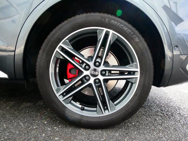ＳＱ５スポーツバック ベースグレード　アダプティブＳスポーツエアサスペンション　レザーパッケージ　カラードブレーキキャリパーレッド　プライバシーガラス　ＴＶチューナー（61枚目）