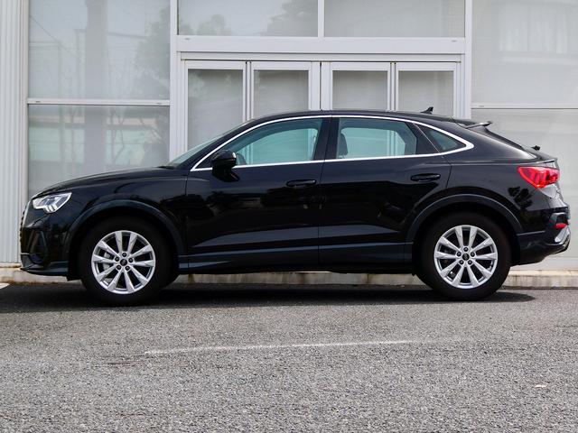 Ｑ３スポーツバック ３５ＴＦＳＩ　コンビニアシスタンスパッケージ　３本スポークステアリングパドルシフト付　スマートフォンインターフェイス　ＴＶチューナー（3枚目）