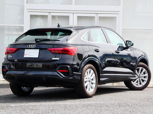 Ｑ３スポーツバック ３５ＴＦＳＩ　コンビニアシスタンスパッケージ　３本スポークステアリングパドルシフト付　スマートフォンインターフェイス　ＴＶチューナー（4枚目）