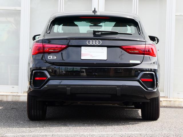Ｑ３スポーツバック ３５ＴＦＳＩ　コンビニアシスタンスパッケージ　３本スポークステアリングパドルシフト付　スマートフォンインターフェイス　ＴＶチューナー（5枚目）