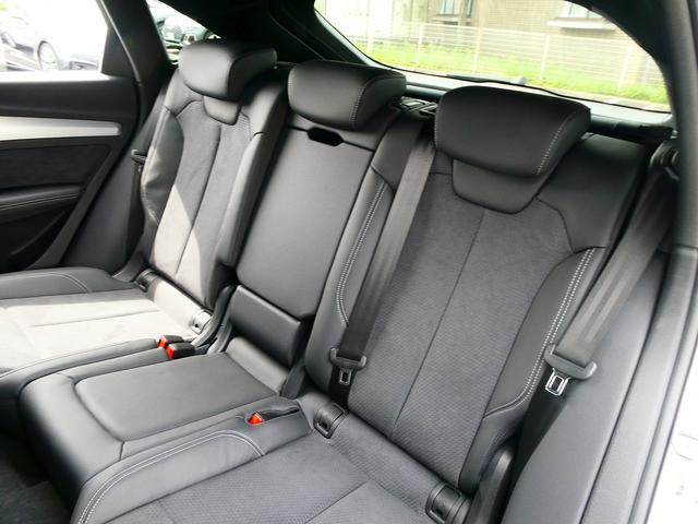 Ｑ５スポーツバック ４０ＴＤＩクワトロ　Ｓライン　Ｓｌｉｎｅプラス　Ｂ＆Ｏ　コンフォートＰＫＧ　プライバシーガラス（15枚目）