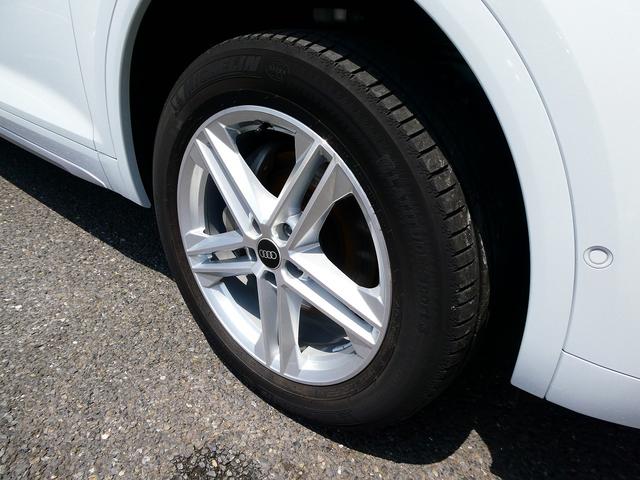 Ｑ５スポーツバック ４０ＴＤＩクワトロ　Ｓライン　Ｓｌｉｎｅプラスパッケージ　プライバシーガラス（6枚目）