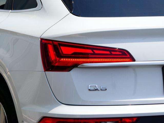 Ｑ５スポーツバック ４０ＴＤＩクワトロ　Ｓライン　Ｓｌｉｎｅプラスパッケージ　プライバシーガラス（53枚目）
