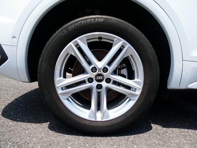 Ｑ５スポーツバック ４０ＴＤＩクワトロ　Ｓライン　Ｓｌｉｎｅプラスパッケージ　プライバシーガラス（55枚目）