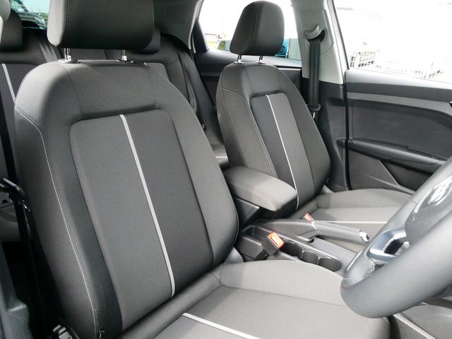 A1スポーツバック 25TFSI アドバンスド コンビニアシスタンス ナビ スマートフォンインターフェース TV コントラストルーフ(7枚目)