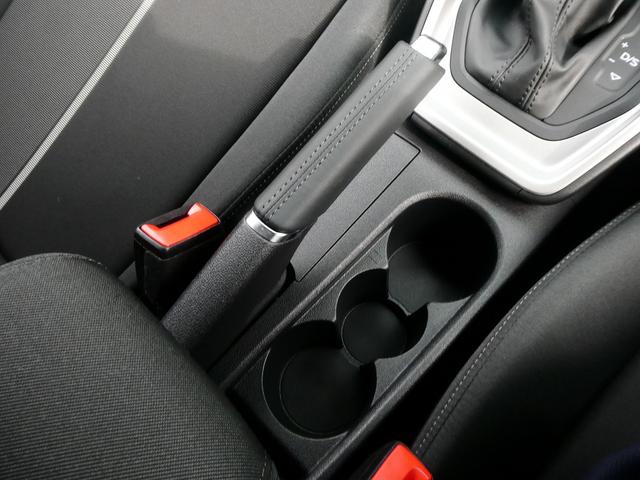 A1スポーツバック 25TFSI アドバンスド コンビニアシスタンス ナビ スマートフォンインターフェース TV コントラストルーフ(21枚目)