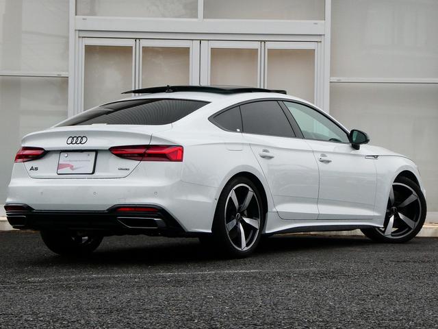 A5スポーツバック 45TFSIクワトロ Sライン サンルーフ B&O ブラックスタイリング レーザーライト コンフォートPKG プライバシーガラス TV(4枚目)