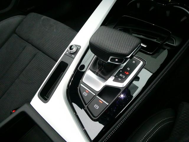 A5スポーツバック 45TFSIクワトロ Sライン サンルーフ B&O ブラックスタイリング レーザーライト コンフォートPKG プライバシーガラス TV(23枚目)