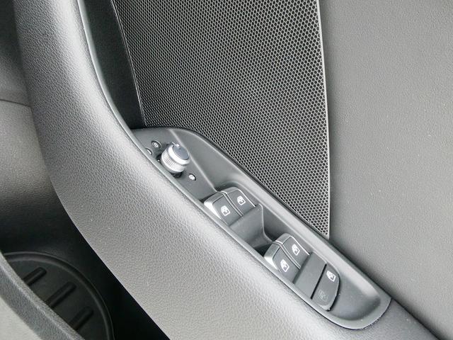 Ｓ３ スポーツバック　マグネティックライド　アシスタンス　レザー　マトリクス　キャリパーレッド　１９ＡＷ　プライバシーガラス（29枚目）