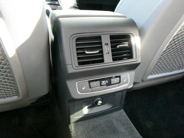 Q5スポーツバック ハイスタイル 限定車「high style(ハイスタイル)」 マトリクスOLEDリヤライト ファインナッパレザー 専用20インチアルミ ダンピングコントロールサスペンション(14枚目)