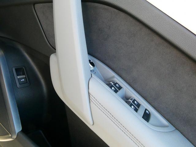 Q5スポーツバック ハイスタイル 限定車「high style(ハイスタイル)」 マトリクスOLEDリヤライト ファインナッパレザー 専用20インチアルミ ダンピングコントロールサスペンション(30枚目)