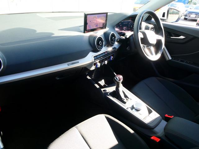 Ｑ２ ３５ＴＦＳＩアドバンスド　テクノロジーＰＫＧ　コンビニアシスタンス　ナビ（12枚目）