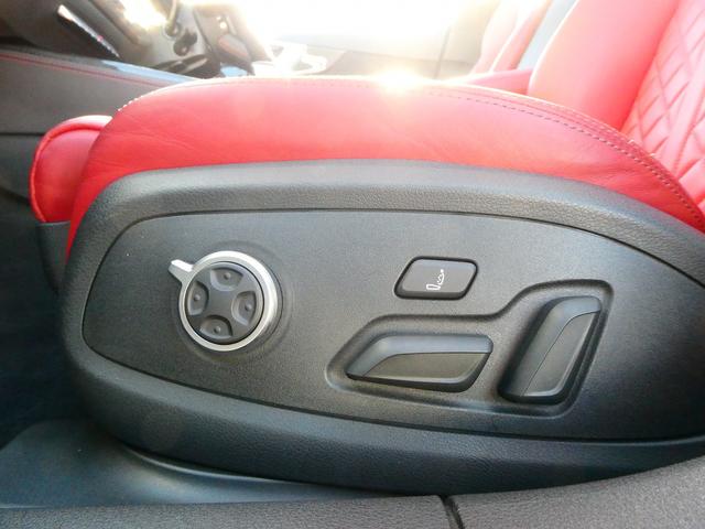 Ｓ４アバント ベースグレード　サンルーフ　Ｂ＆Ｏサウンドシステム　ヘッドアップディスプレイ　バーチャルコックピット　ブレーキキャリパーレッド　マトリクスＬＥＤヘッドライト　Ｓスポーツシート　セーフティパッケージ　プライバシーガラス（10枚目）