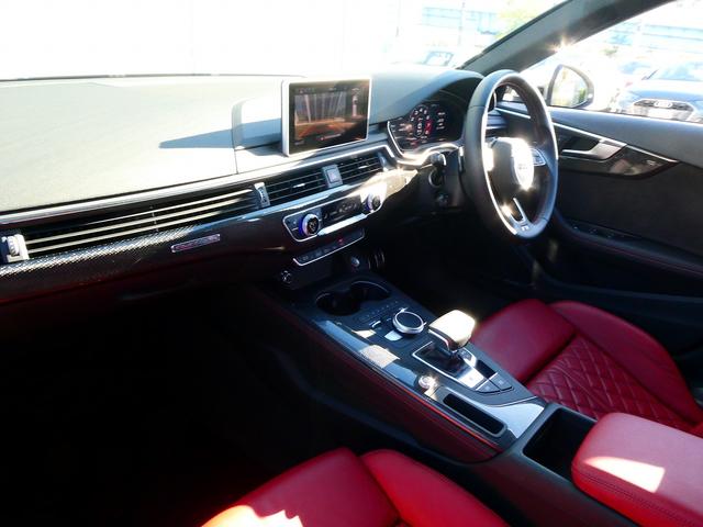 Ｓ４アバント ベースグレード　サンルーフ　Ｂ＆Ｏサウンドシステム　ヘッドアップディスプレイ　バーチャルコックピット　ブレーキキャリパーレッド　マトリクスＬＥＤヘッドライト　Ｓスポーツシート　セーフティパッケージ　プライバシーガラス（12枚目）