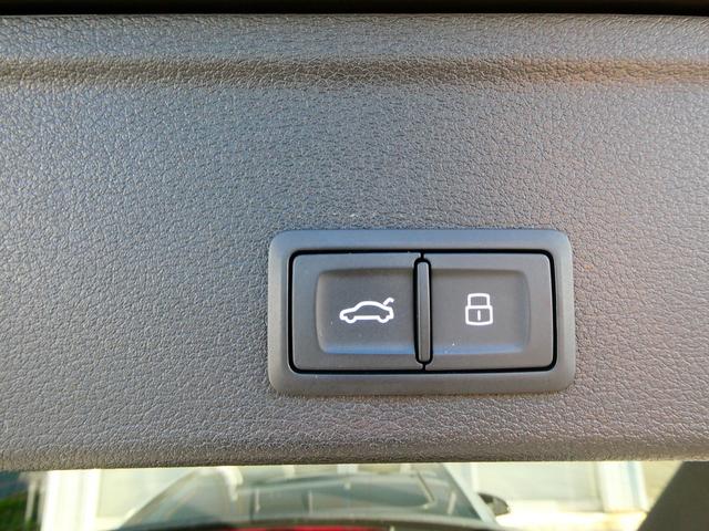 Ｓ４アバント ベースグレード　サンルーフ　Ｂ＆Ｏサウンドシステム　ヘッドアップディスプレイ　バーチャルコックピット　ブレーキキャリパーレッド　マトリクスＬＥＤヘッドライト　Ｓスポーツシート　セーフティパッケージ　プライバシーガラス（17枚目）