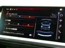 ４０ｅ－トロン　Ｓライン　パノラマサンルーフ・ＳＯＮＯＳサウンドシステム・Ｓ　ｌｉｎｅインテリアプラスパッケージ・バンパーフルペイント・ＴＶチューナー（35枚目）