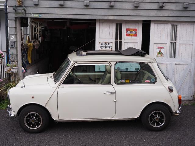 ＭＩＮＩ メイフェア　電動キャンバストップ　１０インチ　ＭＫ１パーツ　４ＡＴ　ウッドパネル　クーラー　モトリタウッド（7枚目）