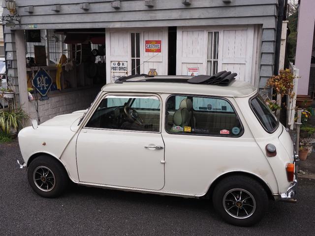 ＭＩＮＩ メイフェア　電動キャンバストップ　１０インチ　ＭＫ１パーツ　４ＡＴ　ウッドパネル　クーラー　モトリタウッド（9枚目）