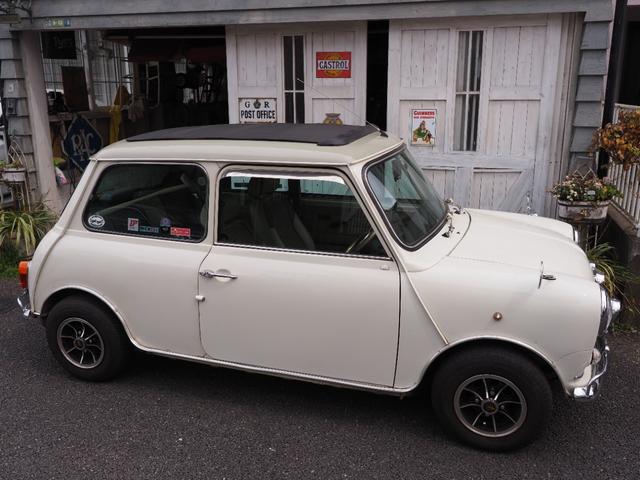 ＭＩＮＩ メイフェア　電動キャンバストップ　１０インチ　ＭＫ１パーツ　４ＡＴ　ウッドパネル　クーラー　モトリタウッド（13枚目）