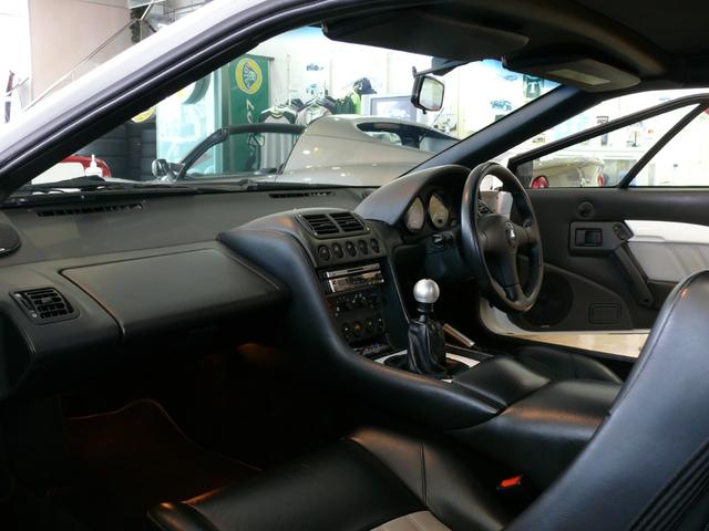エスプリ Ｖ８　０４最終モデル　３．５Ｌツインターボ　ディーラー車　右ハンドル　ＡＰキャリパー　ファイナルセンターマフラー　ステンレスグリル　２オーナーカー　希少車両（17枚目）