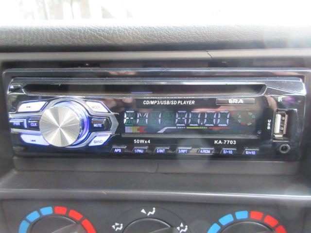 レンジローバー ベースグレード 本革 SR SWB 後期インテリア コイルサス換装 ブレーキマスターバック方式換装 ボディNewペイント ホワイトコントラストルーフ アルミ製アッパーゲート 天張新品生地張替済 正規D車 右H 記付(10枚目)