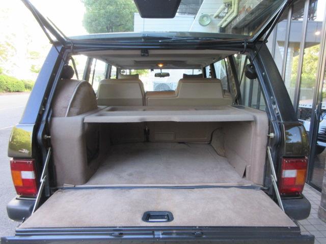 レンジローバー バンデンプラ　本革　ＳＲ　純正同色ＡＷ　ＬＷＢ　コイルサス換装済　後期インテリア　アイアンバンパー　サブタンク新品交換　天張新品生地張替済　Ｒクォーターガラスシール左右交換済　正規ディーラー車　右ハンドル　記録簿付（18枚目）