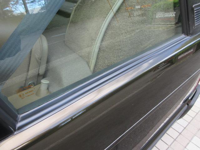 レンジローバー バンデンプラ　本革　ＳＲ　純正同色ＡＷ　ＬＷＢ　コイルサス換装済　後期インテリア　アイアンバンパー　サブタンク新品交換　天張新品生地張替済　Ｒクォーターガラスシール左右交換済　正規ディーラー車　右ハンドル　記録簿付（19枚目）