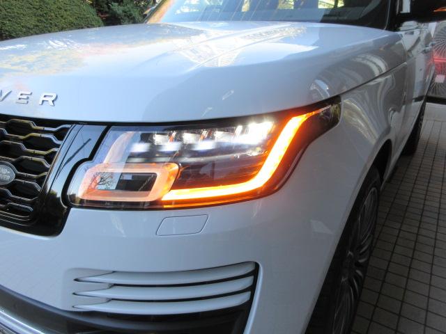 レンジローバー ヴォーグ 本革 パノラマSR ナビTV OP22AW 後期モデル ディーゼル 電動デプロイアブルサイドステップ ブラックコントラストルーフ ドライブパック MERIDIAN ピクセルLED 全正規ディーラー記付(7枚目)