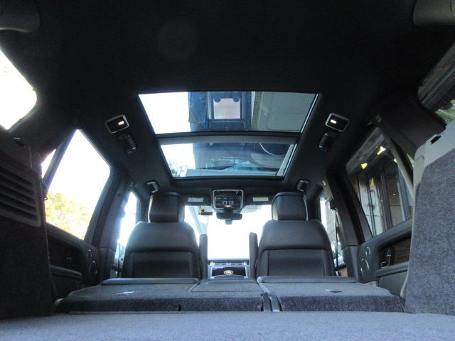 レンジローバー ヴォーグ 本革 パノラマSR ナビTV OP22AW 後期モデル ディーゼル 電動デプロイアブルサイドステップ ブラックコントラストルーフ ドライブパック MERIDIAN ピクセルLED 全正規ディーラー記付(12枚目)