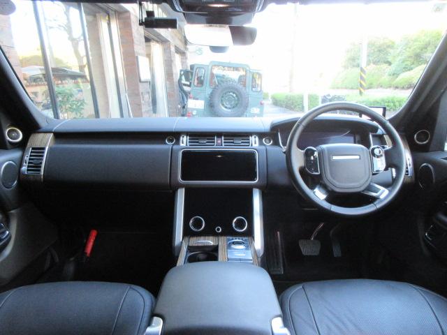 レンジローバー ヴォーグ 本革 パノラマSR ナビTV OP22AW 後期モデル ディーゼル 電動デプロイアブルサイドステップ ブラックコントラストルーフ ドライブパック MERIDIAN ピクセルLED 全正規ディーラー記付(15枚目)