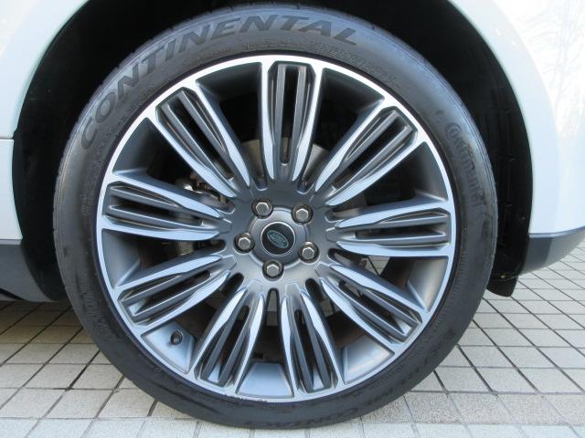 レンジローバー ヴォーグ 本革 パノラマSR ナビTV OP22AW 後期モデル ディーゼル 電動デプロイアブルサイドステップ ブラックコントラストルーフ ドライブパック MERIDIAN ピクセルLED 全正規ディーラー記付(20枚目)